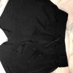 black on the fly lululemon shorts